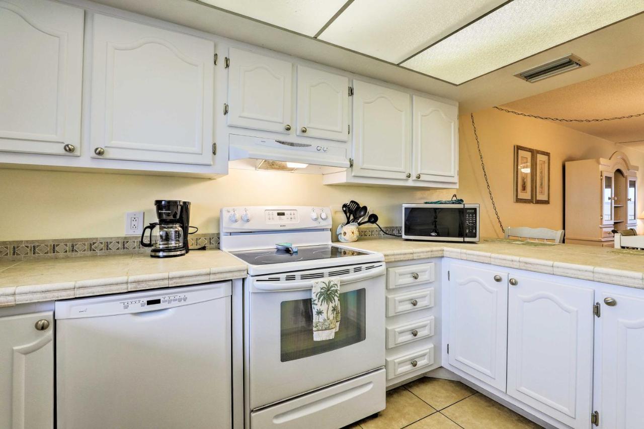 Oceanfront Cocoa Beach Condo With View Walk To Pier Eksteriør bilde